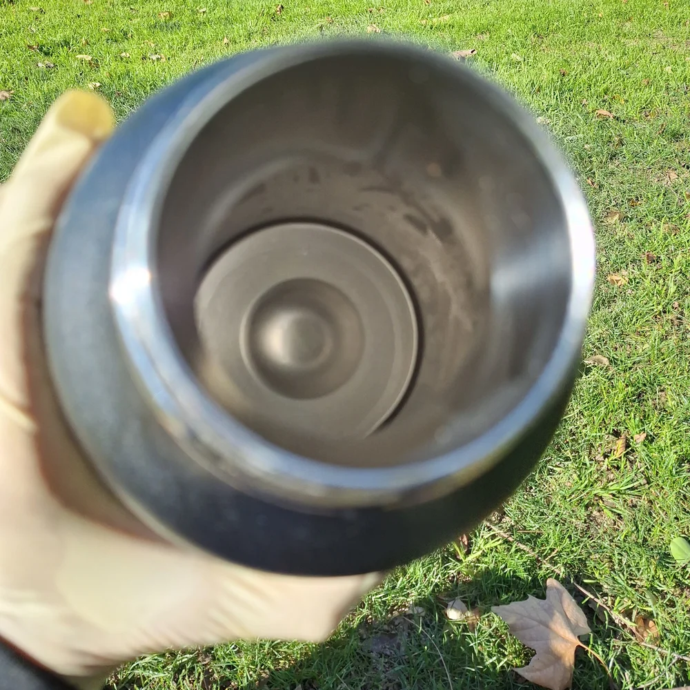 Hydro Flask Black Insulated Bottle 64 Oz. - Picture 5 of 9